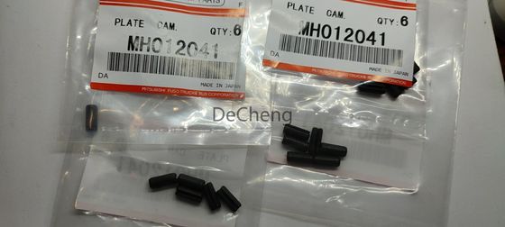 Pin 4*10mm части тяги машинных частей экскаватора MH012041 S6K Мицубиси